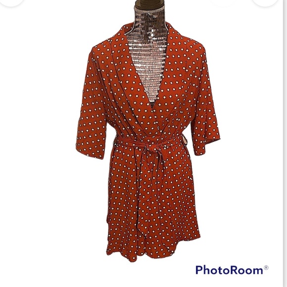 PrettyLittleThing Dresses & Skirts - PrettyLittleThing-Polka dot dress